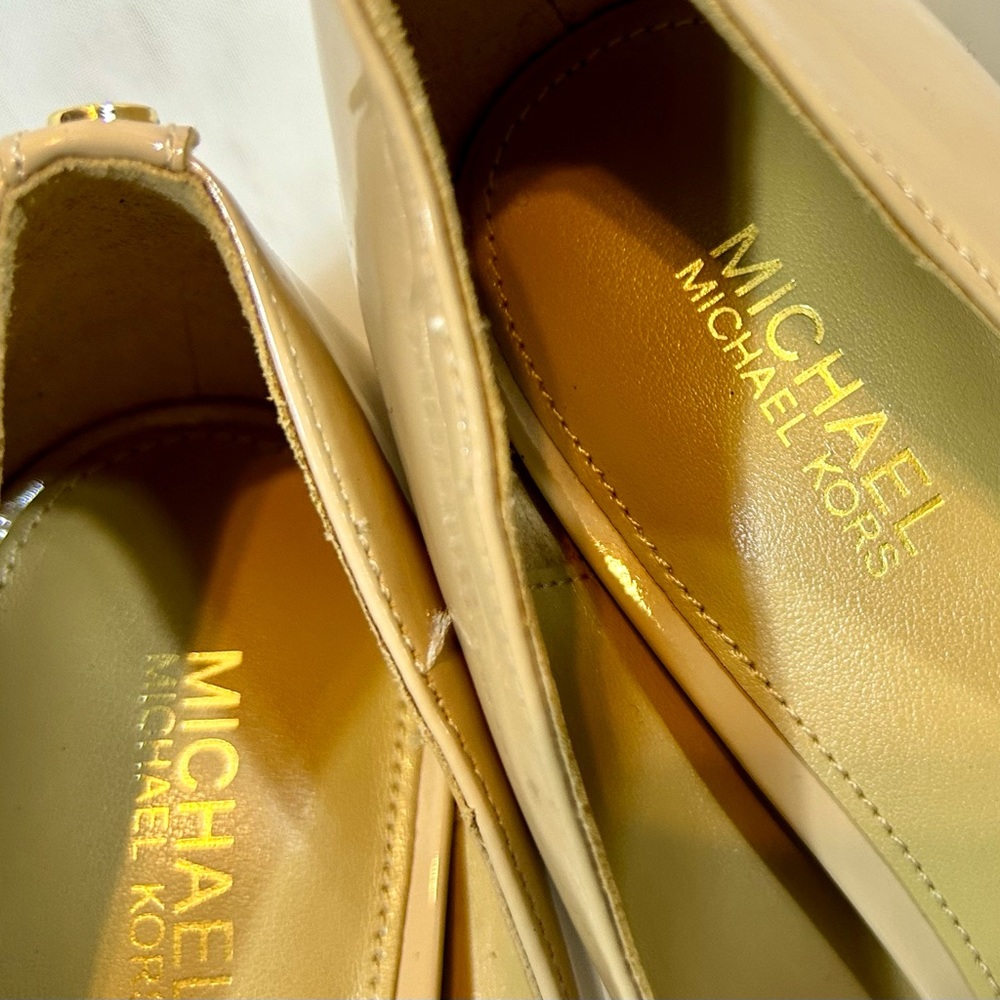 New Michael Kors Womens Tan Alina Flex Pump / size 7 - Picture 9 of 11